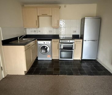 2 bedroom apartment to rent - Photo 5