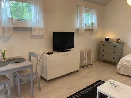 Gustavslundsvägen, Vallentuna - Photo 2