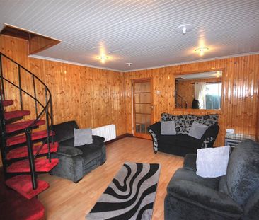 Woodview, Kingswood, Old Naas Road, Clondalkin, Dublin 22 - Photo 2