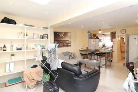 Bluebell Road, Southampton - Photo 3