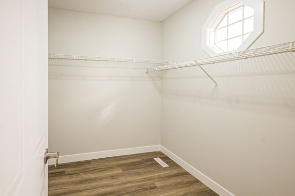 For Lease - 799 Deveron Crescent, London South, Ontario - Photo 1