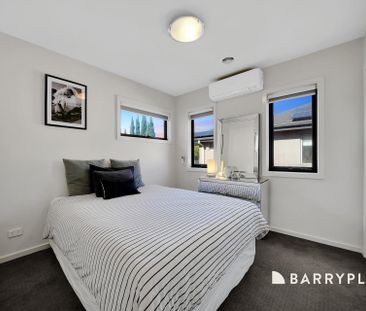 Leafy Park Views | 6-Month Lease Only - Photo 6