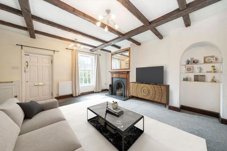 2 bedroom terraced house to rent - Photo 4