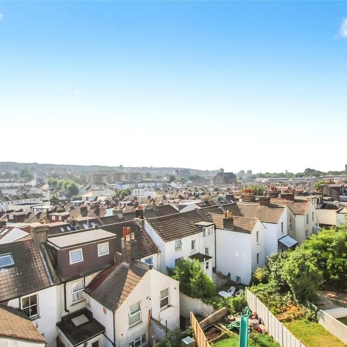 1 bedroom maisonette to rent - Photo 1