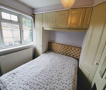 3 bedroom link detached house to rent - Photo 4