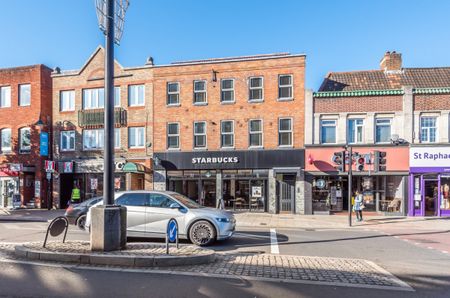 High Street, New Malden, KT3 - Photo 2