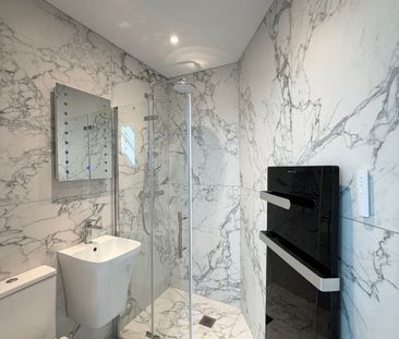 Shelldale Road, Brighton - Photo 3