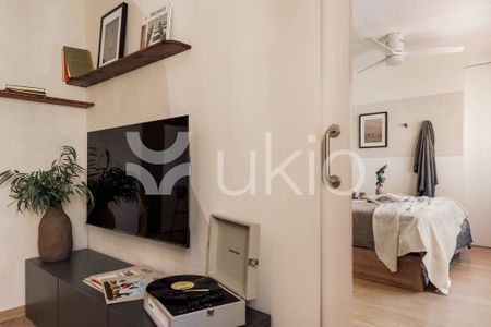 1 bedroom luxury Apartment for rent in Barcelona, Spain - Photo 4