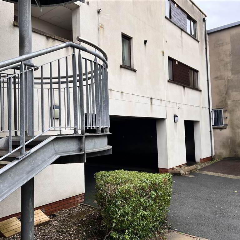 32b Mark Street, Newtownards, BT23 4DT - Photo 1