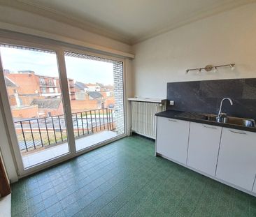 Centraal gelegen 3 slpk-appartement met kelderberging. - Foto 4