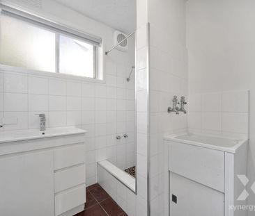Charming and Secure Two-Bedroom Apartment , Prime Location!!!! - Photo 5