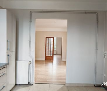 Location Appartement 2 pièces 42m² LES ESSARTS LE ROI 78690 - Photo 3