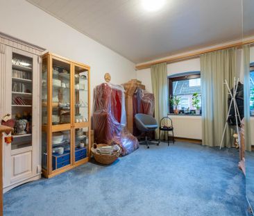 Charmante 3-Zimmer-Wohnung mit Garage – ideal zur individuellen Ges... - Photo 1