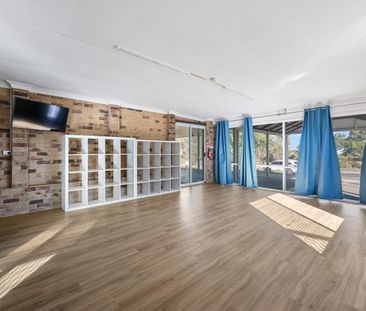 Large Family Home in Preston - Photo 3