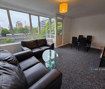3 bedroom maisonette to rent - Photo 2