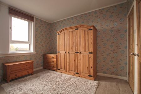 Crowhill Street, Parkhouse, Glasgow - Photo 4