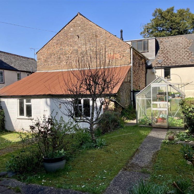 North Street, Wiveliscombe, Taunton - Photo 1