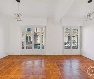 Location Appartement 2 pièces 46m² NICE 06000 - Photo 3