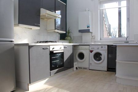 1 bedroom flat to rent - Photo 4