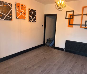 EdwardRoad, Eastwood, NOTTINGHAM - Photo 3