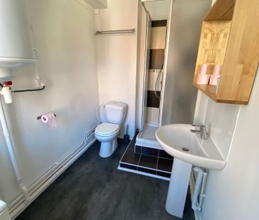 Location Appartement 2 pièces 39m² LILLE 59000 - Photo 4