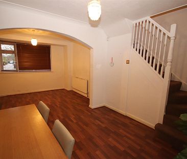 2 bedroom Terraced House to let - Photo 1