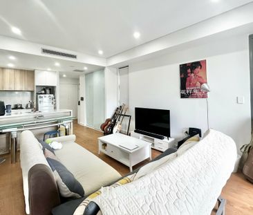 206/6 Pearson Ave, Gordon NSW, Belconnen - Photo 2