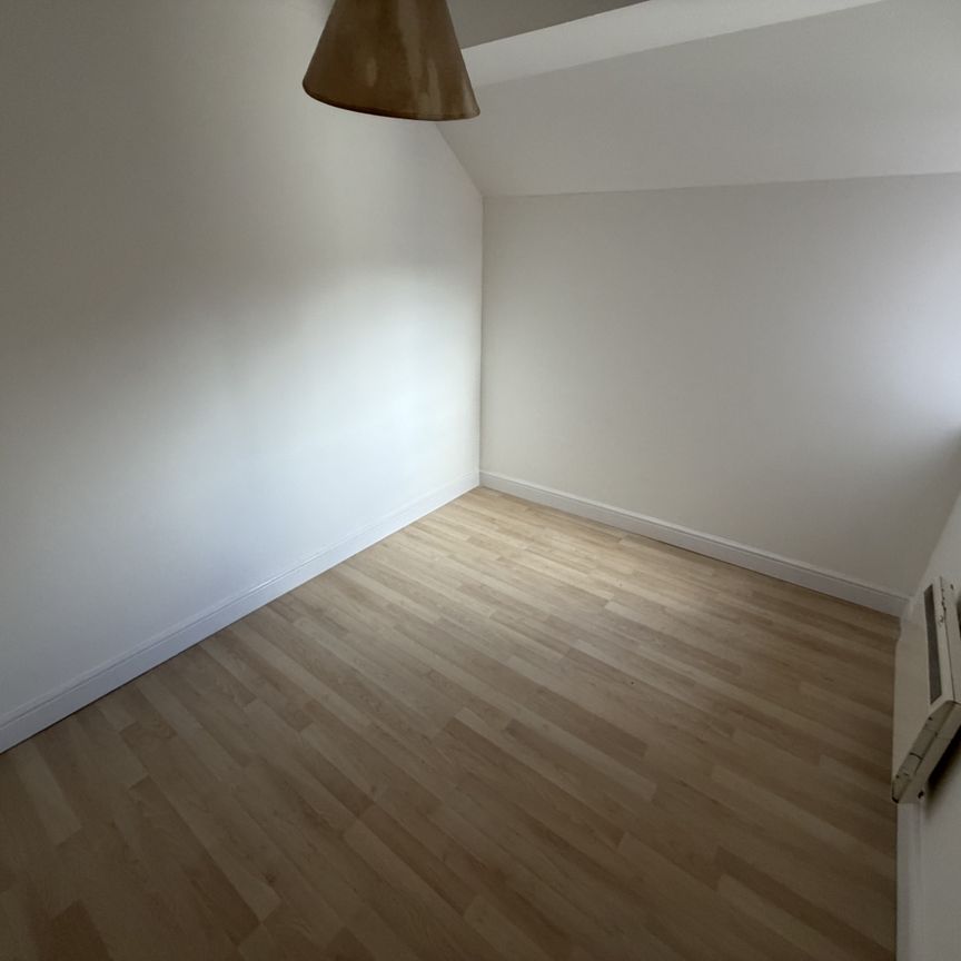 Upper Priory Street, Northampton - Photo 1