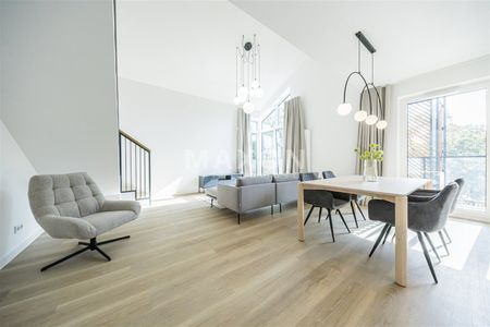 Dwupoziomowe mieszkanie przy stacji SKM i obwodnic - Photo 3