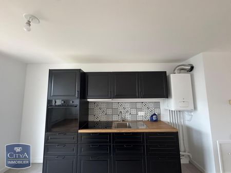 Location Appartement 3 pièces 78m² LYON 3ème - Photo 4