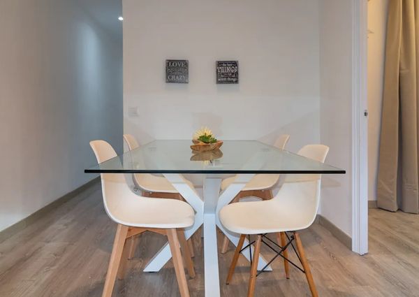 Carrer del Doctor Martí i Julià, L'Hospitalet de Llobregat, Catalonia 08903