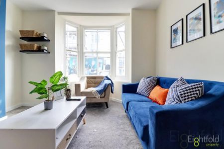 7 bedroom terraced house to rent - Photo 5