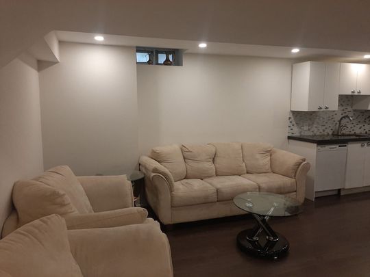 For Lease - 48 Squire Drive, Richmond Hill, Ontario - Photo 1