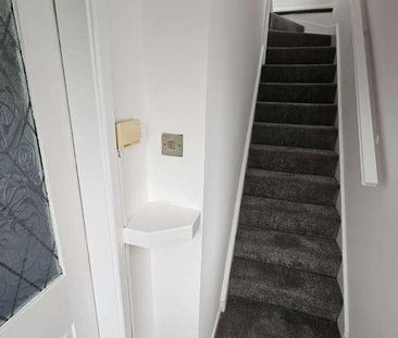 Glendale Close, Bradford, BD6 - Photo 3