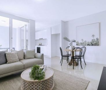 Contemporary apartment in the Northern Suburbs! - Photo 2