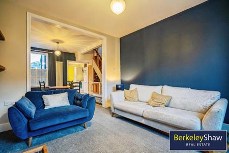 2 bedroom end of terrace house to rent - Photo 5