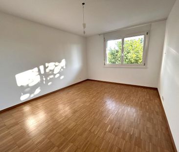 Superb 3.5 room apartment on the 1st floor - approx. 83m2 - Foto 1