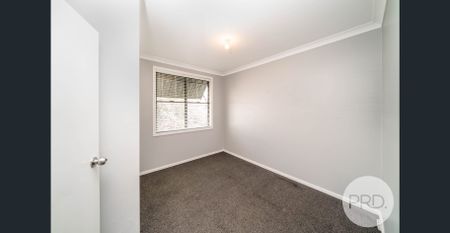 132 Macleay Street, Mount Austin NSW 2650 - Photo 4