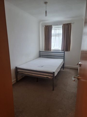 2 Bed Flat, William Court, B16 - Photo 3