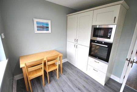 33 Innisfayle Drive, Bangor, BT19 1DN - Photo 5