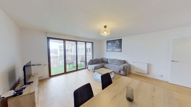 Location Appartement 3 pièces 74m² - Photo 1