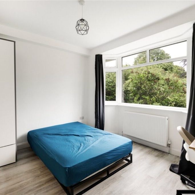 Monks Park Avenue, Southmead - Photo 1