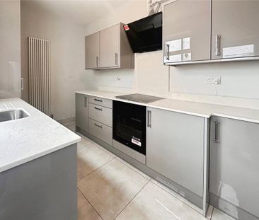 2 bedroom terraced house to rent - Photo 6