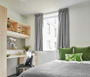 1 bedroom in a flat share to rent - Photo 4