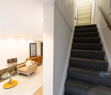 3 bedroom maisonette to rent - Photo 1