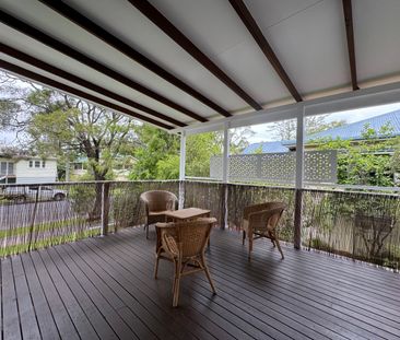17 Avondale Avenue, East Lismore NSW 2480 - House For Rent | Domain - Photo 6