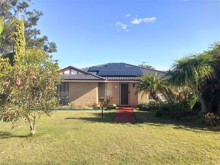 $780/w Spacious 4B Home in Willetton - Photo 5