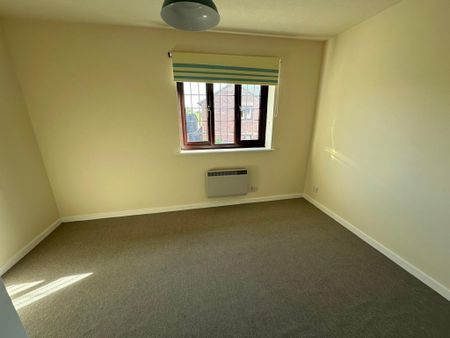 2 bedroom semi-detached house to rent - Photo 3