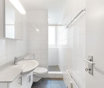 Bright apartment with great views of the countryside! - Photo 6