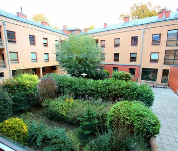 Dwupokojowe mieszkanie z balkonem, duże – 60 m2! - Photo 1